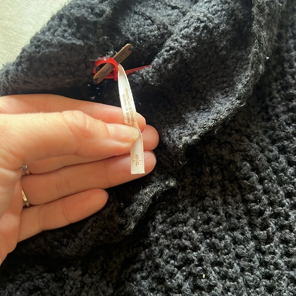 FREE PEOPLE CHUNKY KNIT SWEATER - Picture 3 of 4